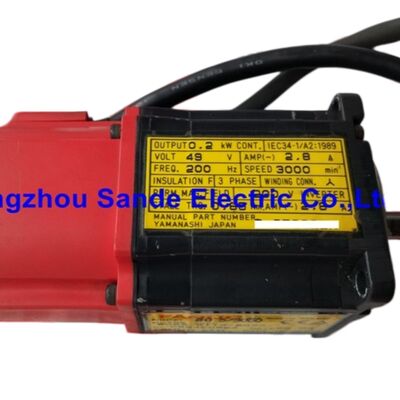 Fanuc AC сервомотор A06B-0227-B400 A06B0227B400 AO6B-O227-B4OO