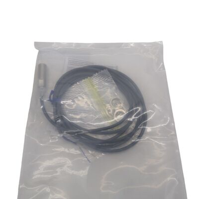 Omron E2E-X3D1-N M12 СЕНСОР АБГЕСКРИММ M12 3MM NO E2EX3D1N