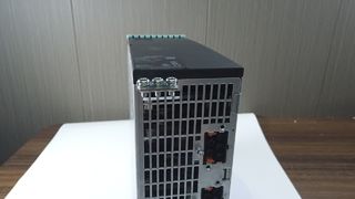 Двухосевой привод 2x5A Компактная мощность